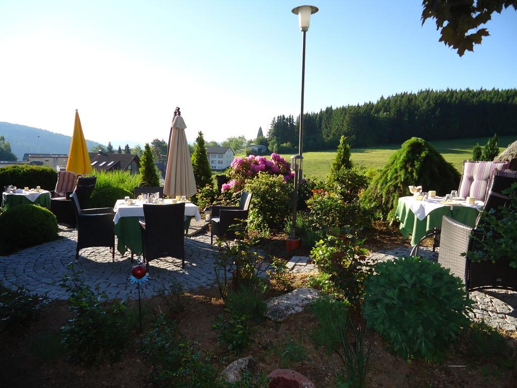 Berghotel Schiller Schonach im Schwarzwald Bilik gambar